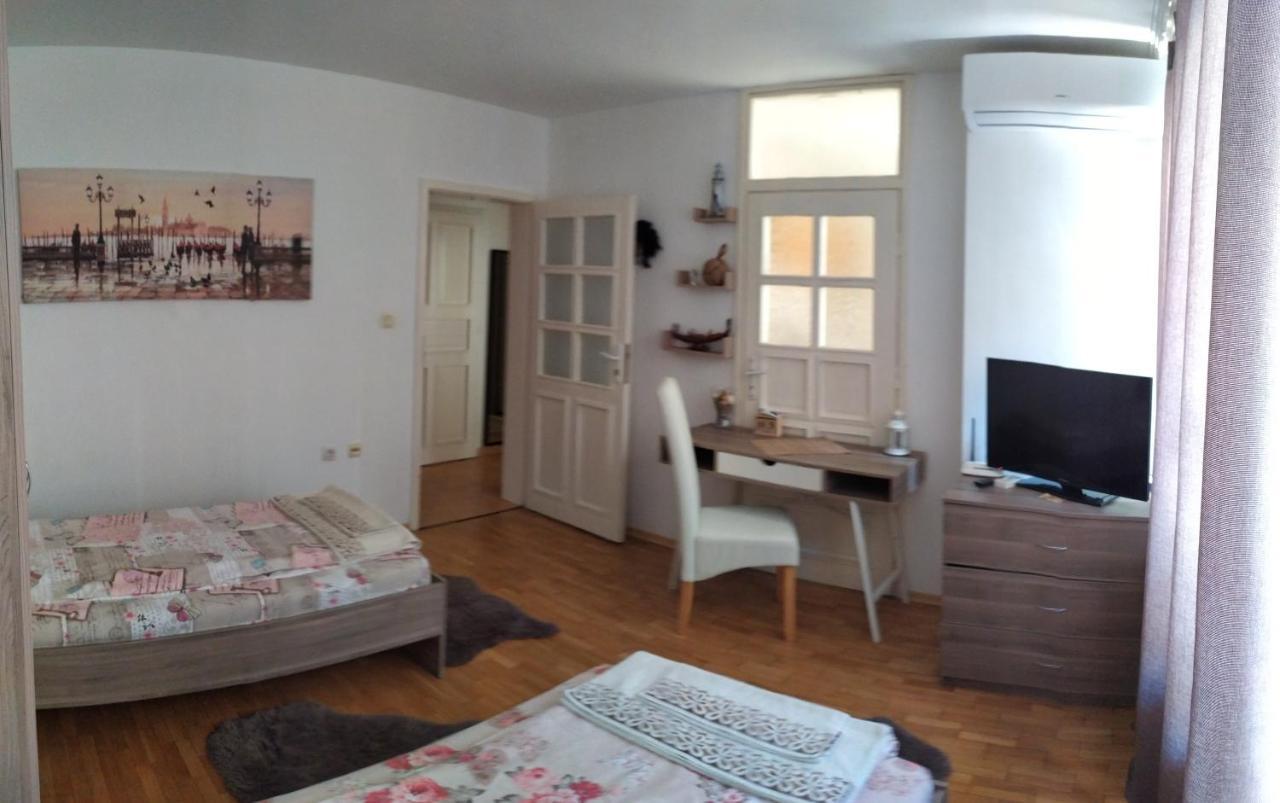 Apartament Bogoslovovi 瓦爾納 外观 照片
